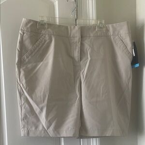PGA Tour Beige Casual Shorts Size 16